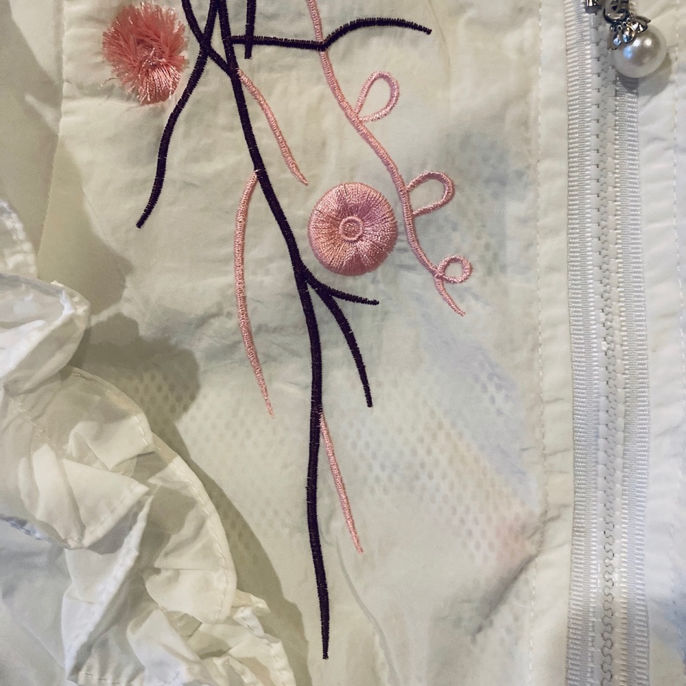 Lolita 🧚🏼‍♀️🍬🍭Cute Frilly Cover up - Picture 2 of 3